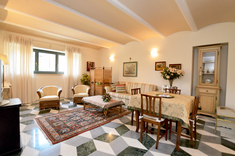 Wohnung zu verkaufen: VIAREGGIO (LU)