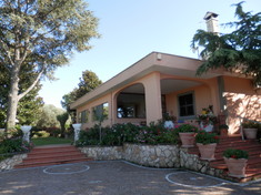 Haus zu verkaufen: MONTEROTONDO (RM)