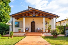 Villa zu verkaufen: MONTIGNOSO (MS)